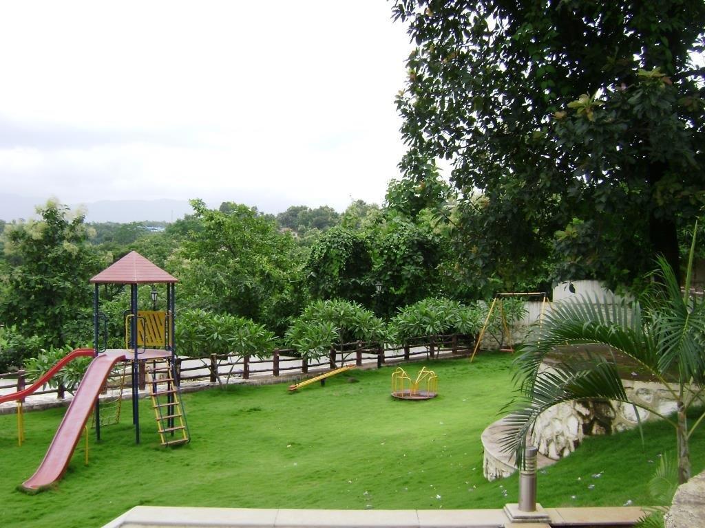 Sparsh Resort & Chalet Kalamb  Экстерьер фото
